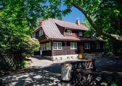 Dom Pracy Tw&oacute;rczej LIMBA - Karpacz